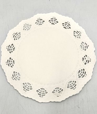 Салфетки дантелени кръгли ф 16 см 100 бр.